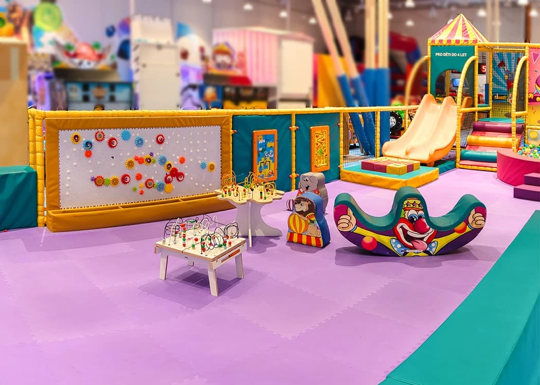 Attraction Hry pro nejmenší